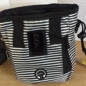 New phone & tool storage pounch holder for belts